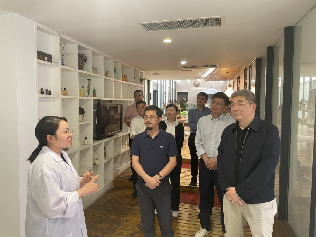 揭小健率隊到廣州開展商務調研活動.png